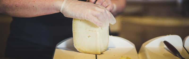 5 Tips For Buying Cheese From The Cheese Counter